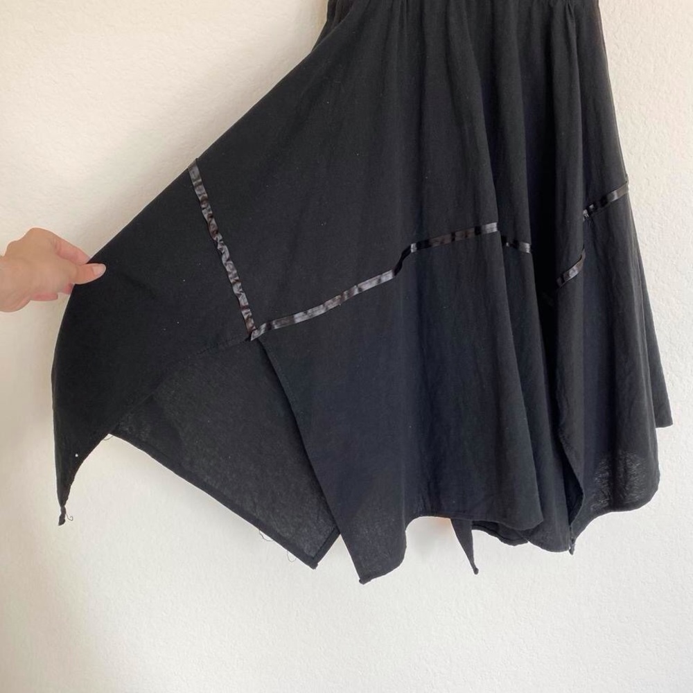 Vintage 90s Black Halter Floral Embroidered Handkerchief Midi Dress Small - Picture 4 of 6